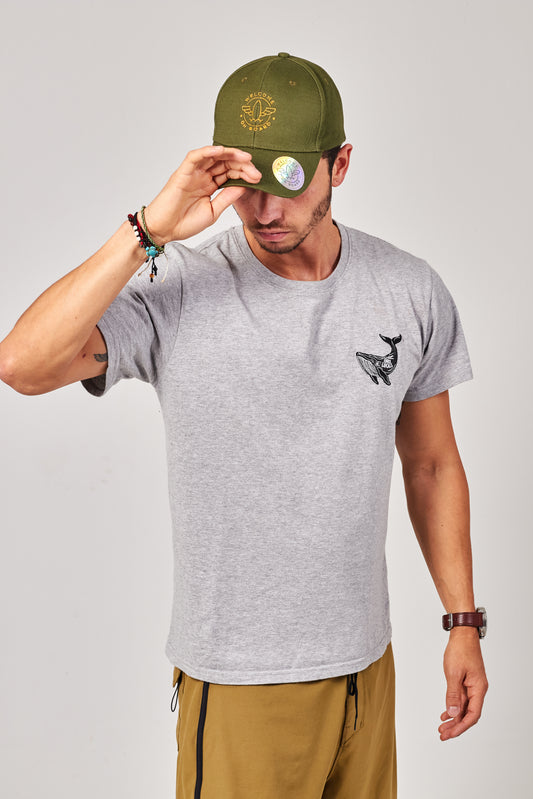 Camiseta Whale Design bordada