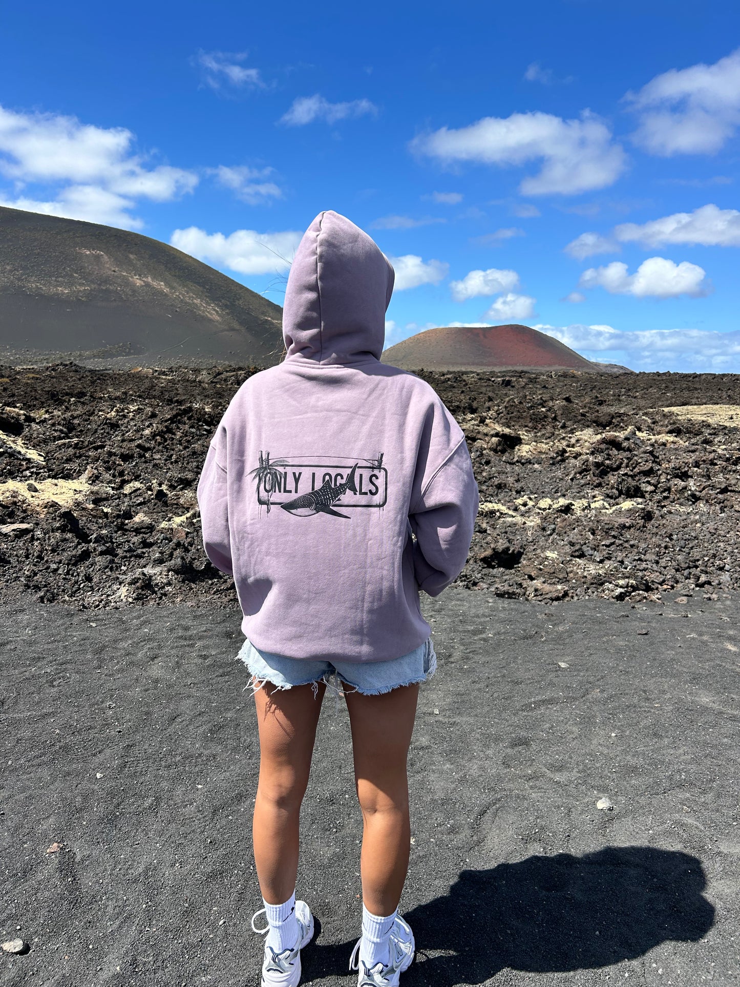 Hoodie "Only Locals" Lila