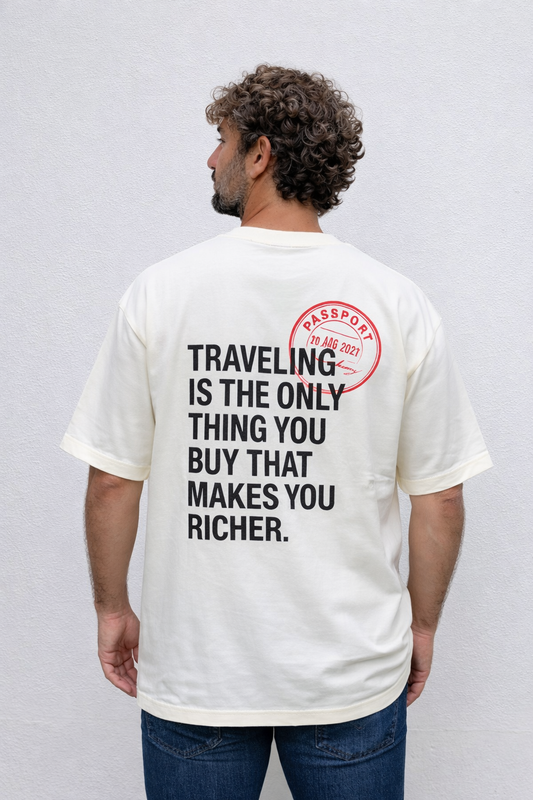 Camiseta “TRAVELING MAKES YOU RICHER”
